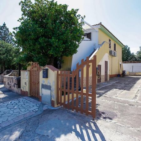 Casa Vacanze Zefiro Orosei Buitenkant foto